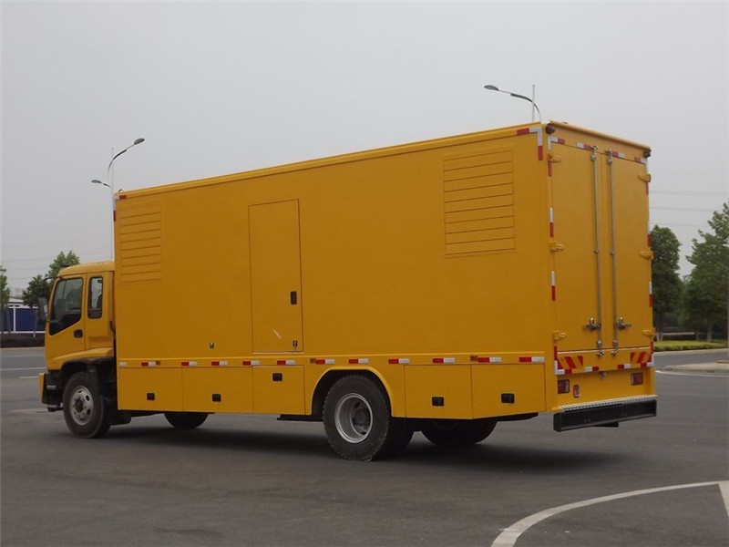 海陵租赁发电机-柴油发电机组机房烟管的布置与安装