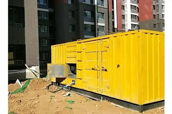 海陵发电机租赁中燃油压力过低会对发动机的哪些部件造成损坏？