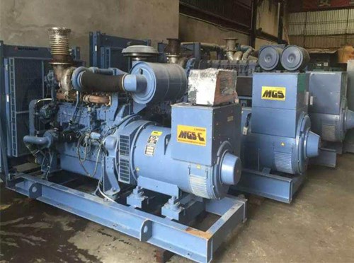 海陵发电机组带负载降电压是什么原因照成的？